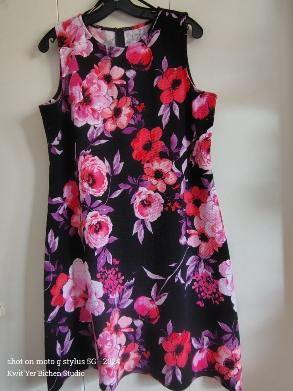 Crofts & Barrow Sheath dress Med/Lg no lining